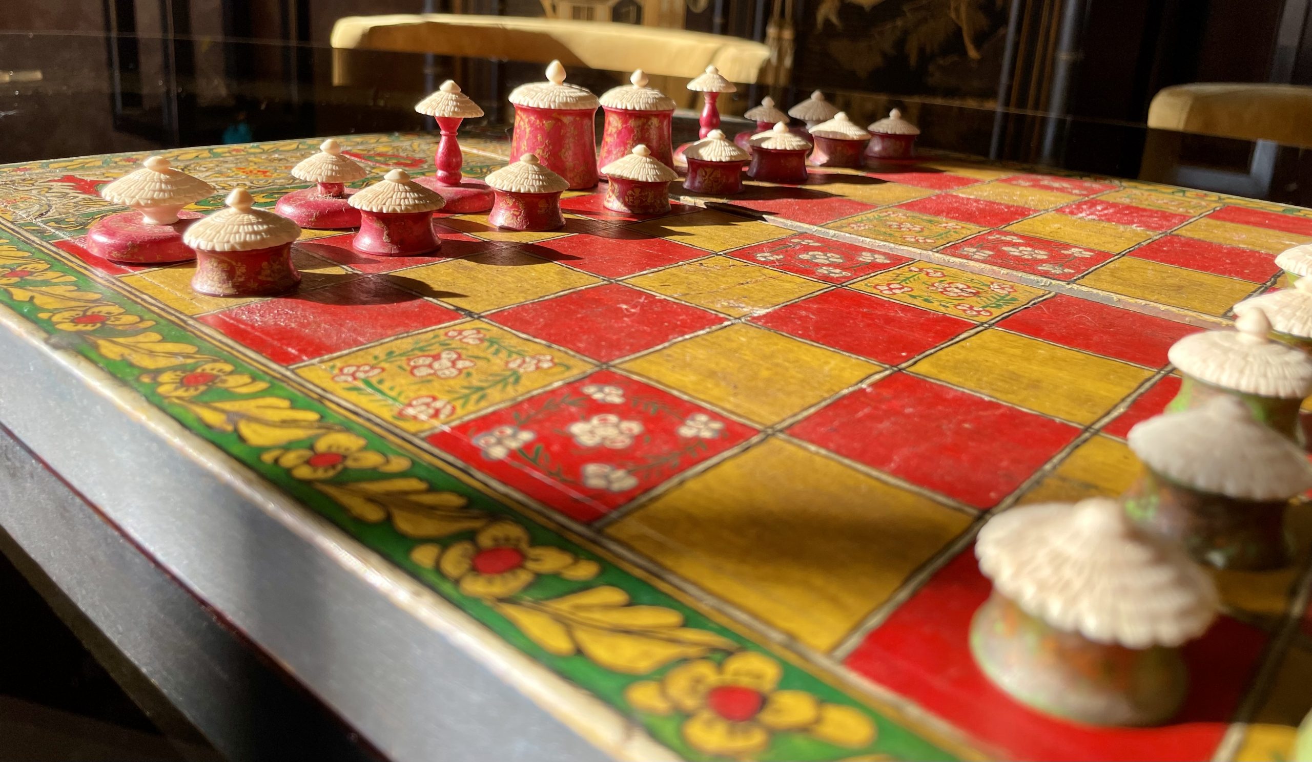 North Indian Polychrome Muslim Ivory Chess Set on a 18th Century Indian Nard Board 2